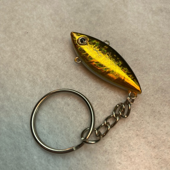 Aluring Keychain - Picture 3 of 5